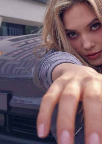 Chic travel accessories to take with you on your next fligh